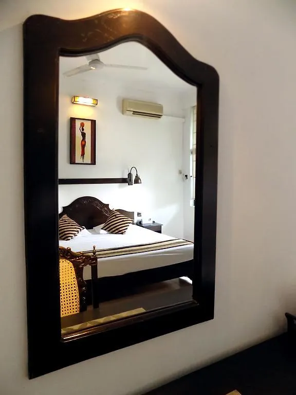 Hotel Kandyan Arts Residency