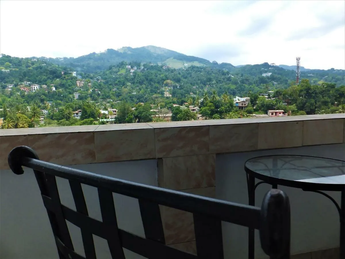 Kandyan Arts Residency Hotel Kandy